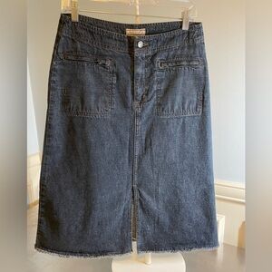 TLQ- Vintage 90’s denim skirt